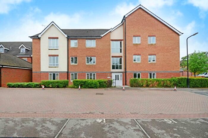 2 Bedroom Flat To Rent In Wickersley, Rotherham, S66