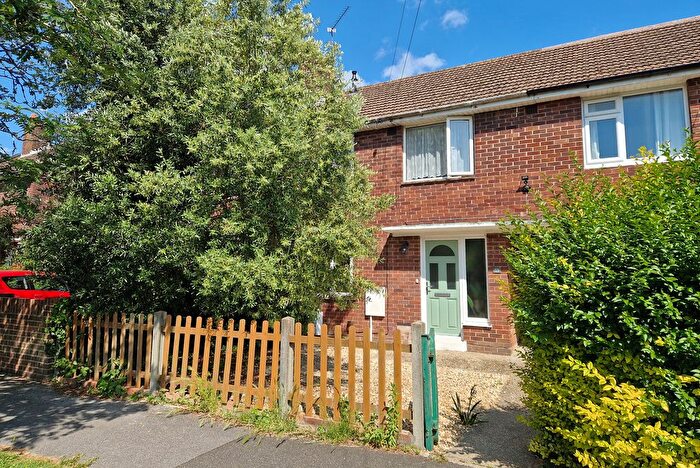 3 Bedroom Terraced House To Rent In Woodgreen Avenue, Bedhampton, PO9