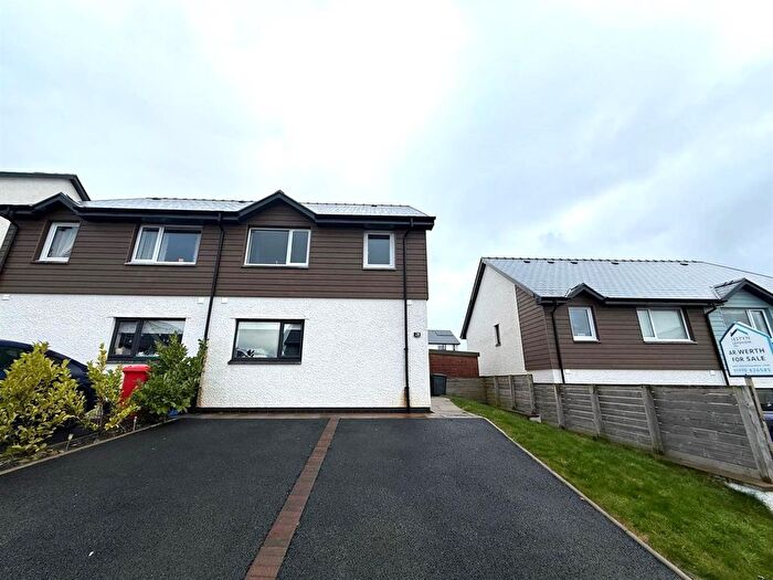 3 Bedroom Property To Rent In Ger-Y-Cwm, Penrhyncoch, Aberystwyth, SY23