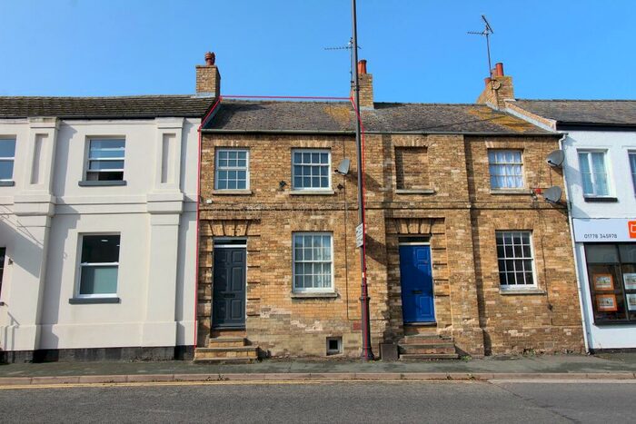 3 Bedroom Terraced House To Rent In Bridge Foot, Market Deeping, PE6