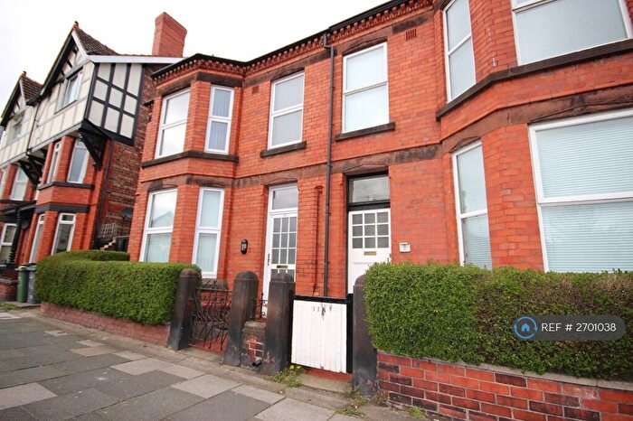 4 Bedroom Semi-Detached House To Rent In Woodchurch Lane, Birkenhead, CH42