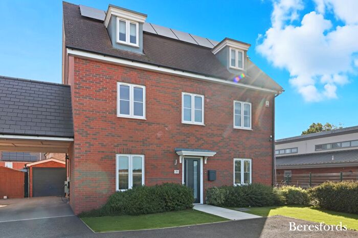 5 Bedroom Detached House For Sale In Owers Road, Witham, CM8