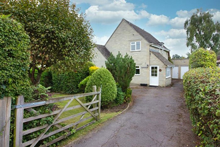 3 Bedroom House For Sale In Wendy House, Sawyers Hill, Minety, Malmesbury, SN16