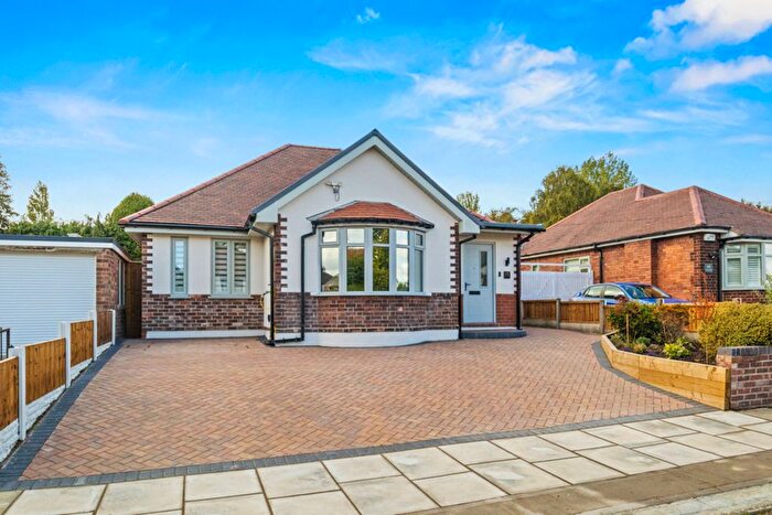 4 Bedroom Detached Bungalow For Sale In Ferry Road, Wirral, CH62
