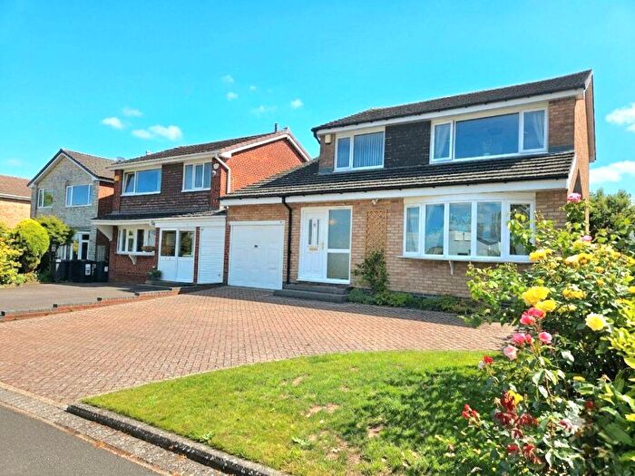 4 Bedroom Detached House For Sale In Jevons Road, Sutton Coldfield, B73