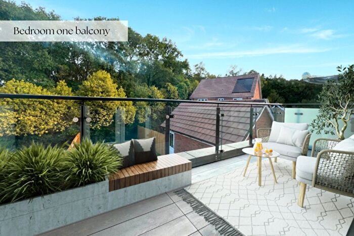 4 Bedroom Semi-Detached House For Sale In Ottershaw, Chertsey, Surrey, KT16