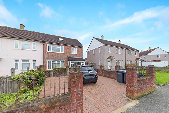 3 Bedroom Semi-Detached House To Rent In Stroud Green Way, Croydon, CR0