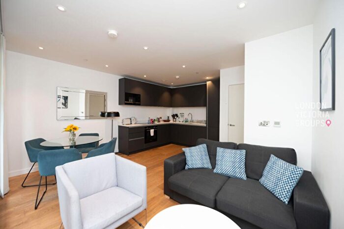 1 Bedroom Apartment To Rent In Luxe Tower, Dock Street, London, E1