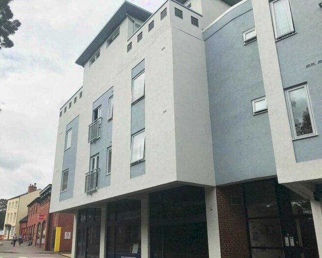 1 Bedroom Flat To Rent In The Counting House, Calthorpe Street, OX16