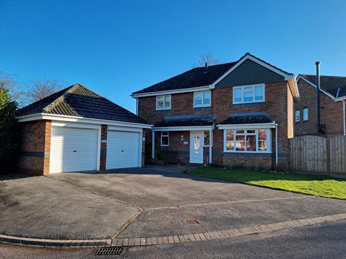 4 Bedroom Detached House To Rent In Bramley Close, Warminster, BA12