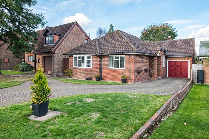 3 Bedroom Bungalow For Sale In Fairlawn, Bookham, KT23