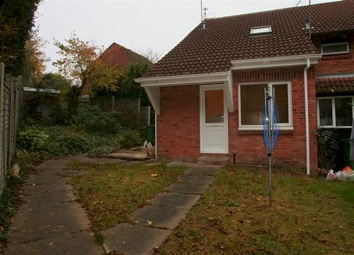 1 Bedroom End Of Terrace House To Rent In Van Dyck Close, Basingstoke, RG21