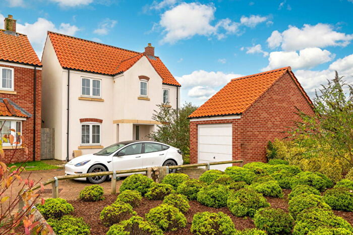 4 Bedroom Detached House For Sale In Goldcrest Avenue, Branston, Lincoln, LN4