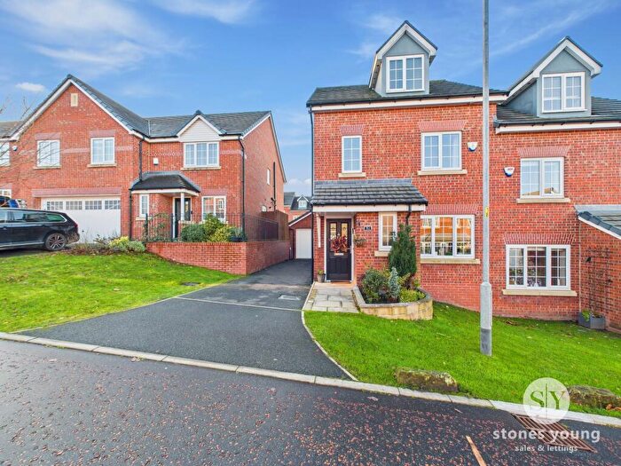 4 Bedroom Semi Detached House For Sale In Thistle Trail, Blackburn, BB2