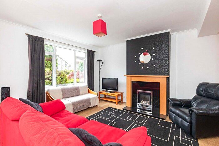 2 Bedroom House To Rent In Rankin Avenue, Edinburgh, EH9