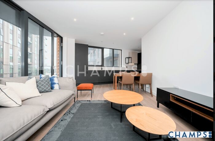 2 Bedroom Flat To Rent In Willowbrook House, Coster Avenue, N4