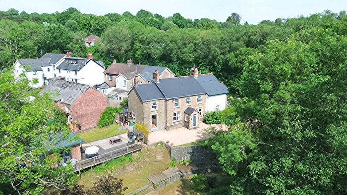 4 Bedroom Semi-Detached House For Sale In Victoria Road, Maesycwmmer, CF82