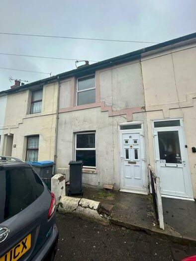 2 Bedroom Terraced House To Rent In Lowther Road, Dover, CT17