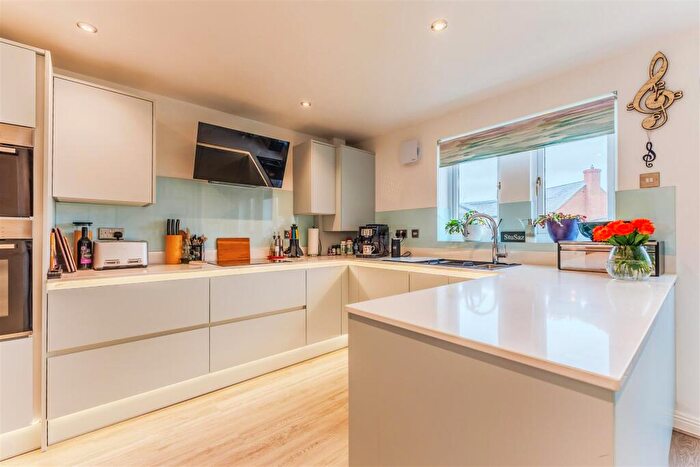 3 Bedroom Terraced House For Sale In Sandfield Lane, Newbold On Stour, Stratford-Upon-Avon, CV37