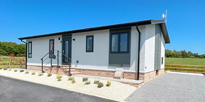 2 Bedroom Lodge For Sale In Clacton-on-Sea, Essex, CO16
