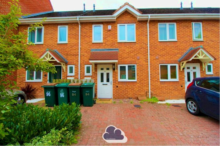 2 Bedroom Terraced House To Rent In Valley Road, Coventry, CV2