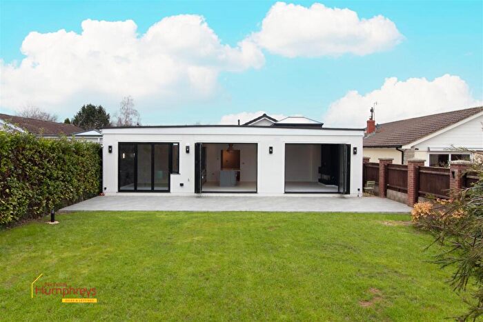 5 Bedroom Detached Bungalow For Sale In Martindale Avenue, Wimborne, BH21