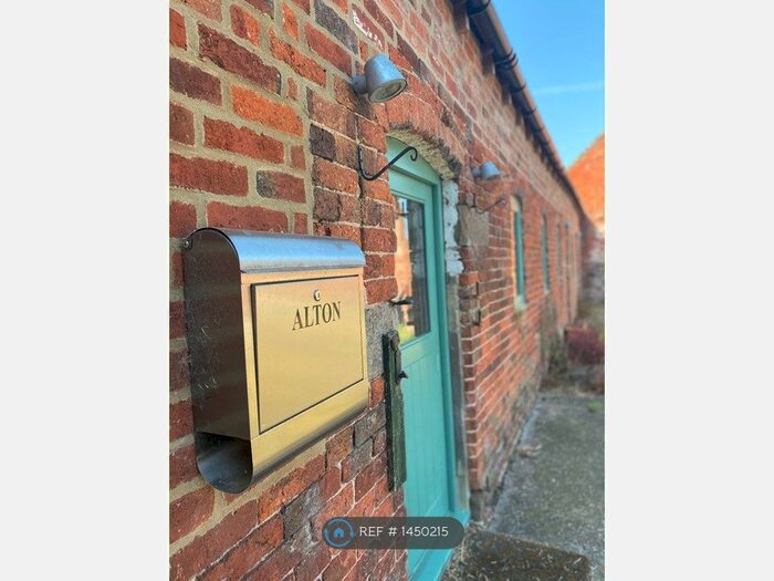 2 Bedroom Detached House To Rent In Alton Barn West Mammerton Farm, Longford, Ashbourne, DE6