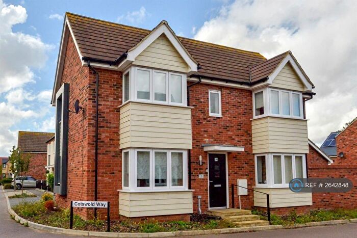 3 Bedroom Detached House To Rent In Cotswold Way, Whitehouse, Milton Keynes, MK8