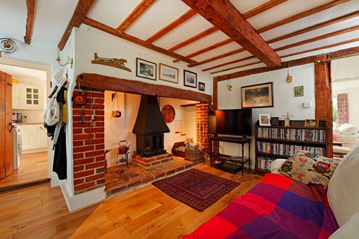 4 Bedroom Semi-Detached House For Sale In Sheldwich Lees, Faversham, ME13