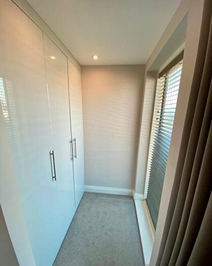 2 Bedroom Apartment To Rent In Bridge Avenue, Maidenhead, SL6