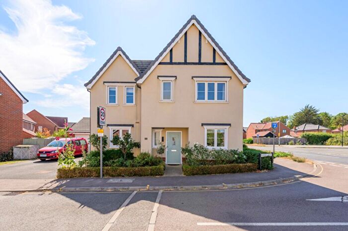 4 Bedroom Detached House For Sale In Harebell Road, Attleborough, NR17