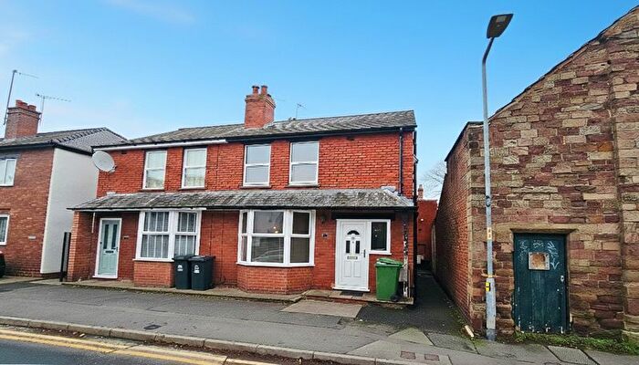 2 Bedroom Flat For Sale In Friars Street, Hereford, HR4
