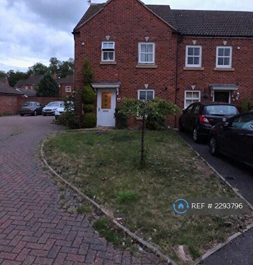 3 Bedroom Semi-Detached House To Rent In Victoria Gardens, Wokingham, RG40