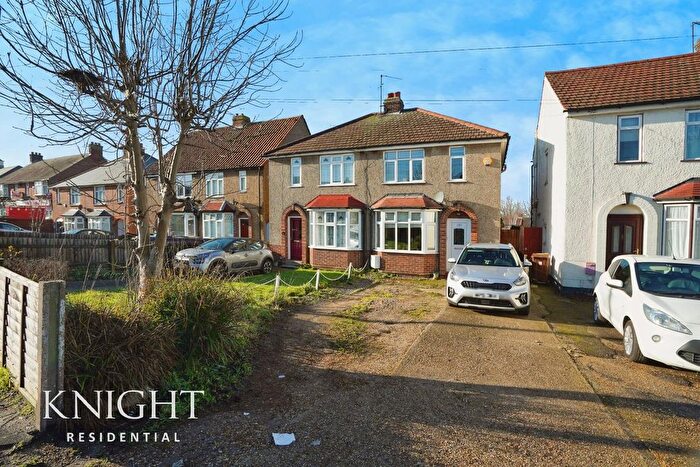 2 Bedroom Semi Detached House For Sale In Ipswich Road, Colchester, CO4