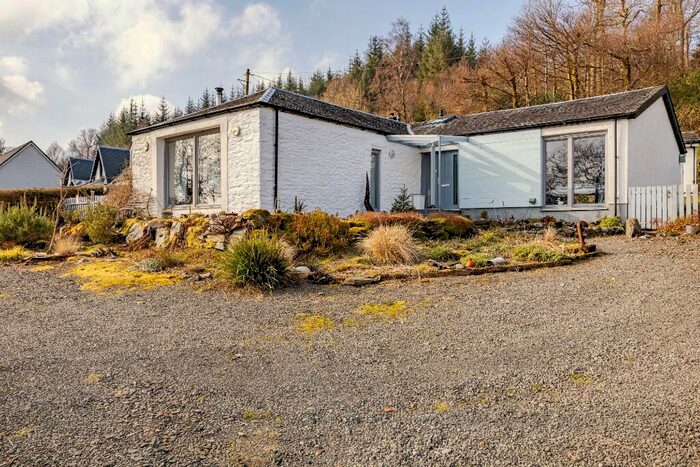3 Bedroom Cottage For Sale In , G84