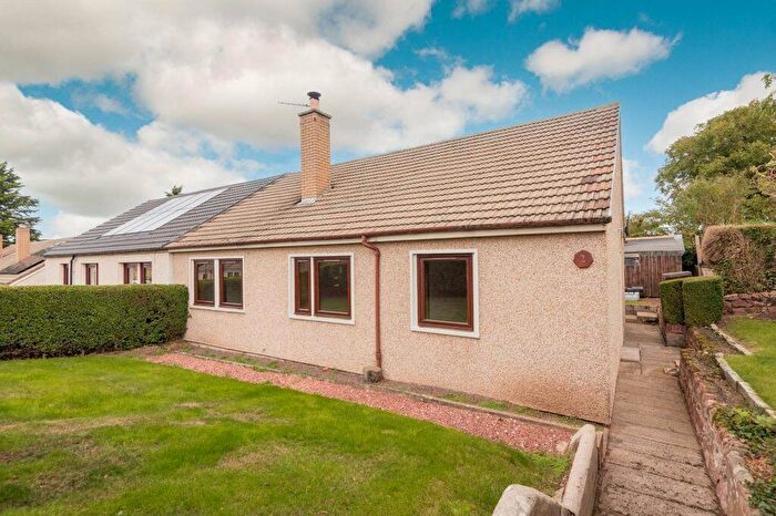 3 Bedroom Semi-Detached Bungalow For Sale In St. John Street, Spott, EH42