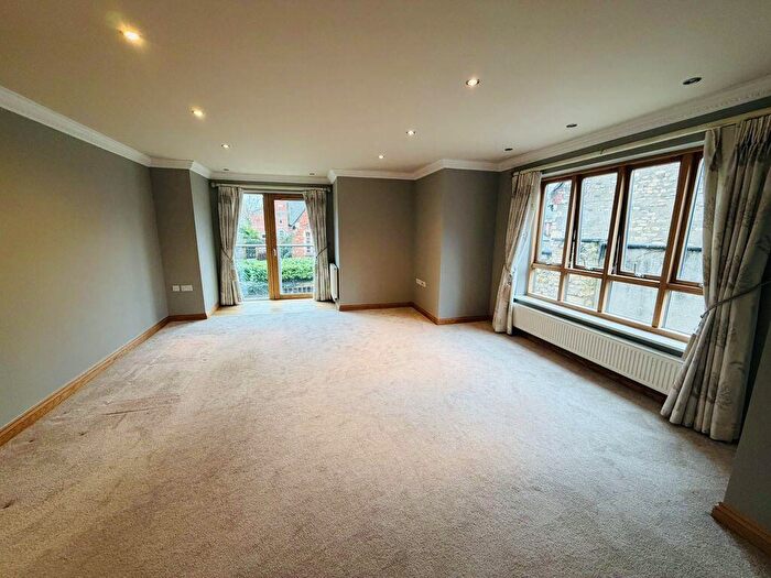 2 Bedroom Apartment To Rent In Apartment, Greetwell Gate, Lincoln, LN2