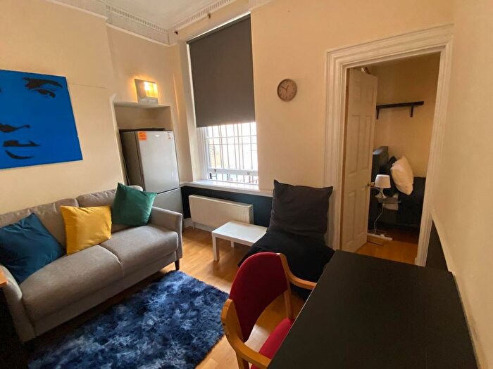 1 Bedroom Flat To Rent In First Floor Craven Street, Charing Cross, London, WC2N
