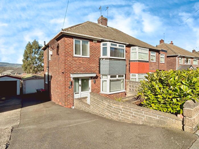 3 Bedroom Semi-Detached House For Sale In Concord View Road, Kimberworth, Rotherham, S61