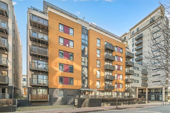2 Bedroom Flat To Rent In Norman Road, Greenwich, SE10