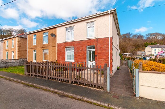 3 Bedroom Semi-Detached House For Sale In Maesyfron, Abercrave, Swansea, SA9