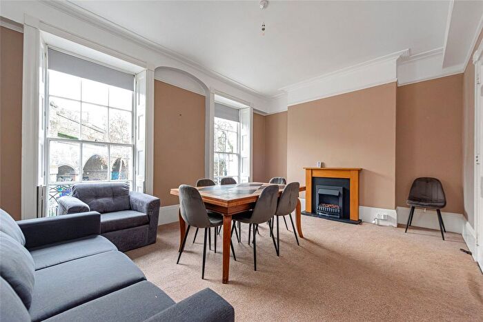 5 Bedroom Semi Detached House To Rent In Camden Street, Camden, London, NW1