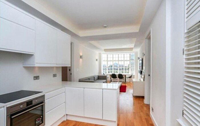 2 Bedroom Flat To Rent In St Mary Abbot's Court, Warwick Gardens, London, W14