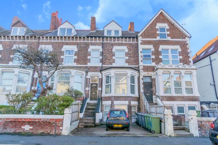 3 Bedroom Flat To Rent In Clarendon Road, Wallasey, CH44