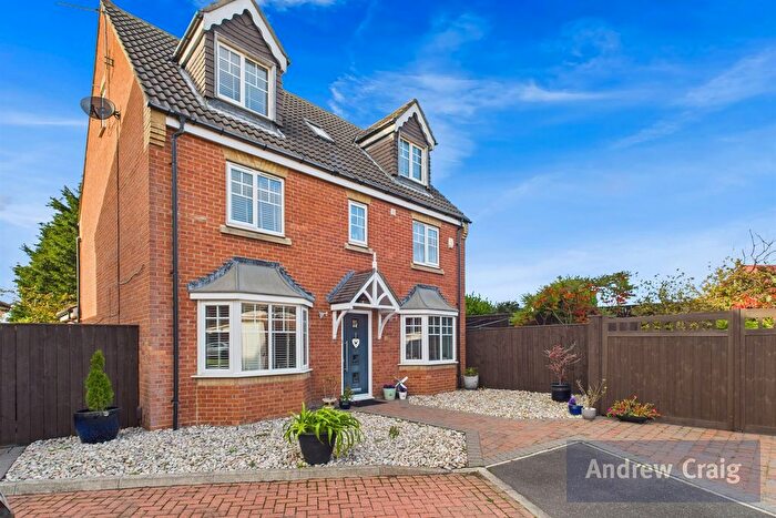 6 Bedroom Detached House For Sale In Callum Drive, South Shields, NE34