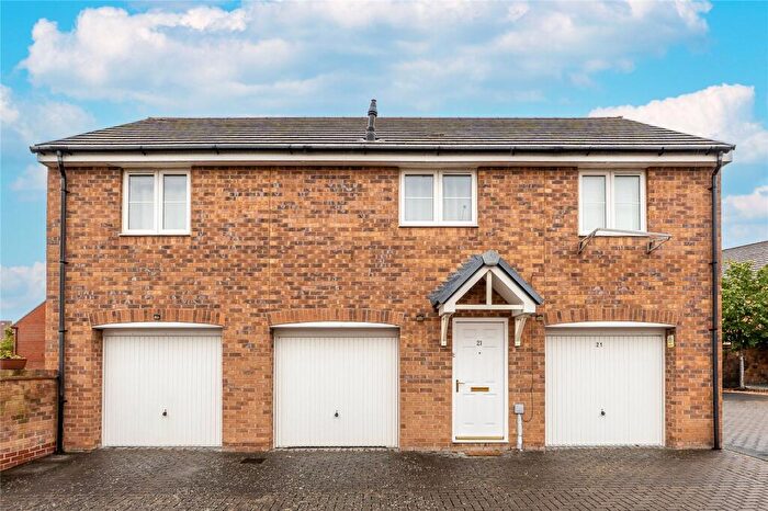 2 Bedroom Apartment For Sale In Greenfinch Road, Didcot, Oxfordshire, OX11