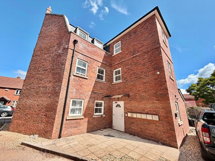 2 Bedroom Flat To Rent In Friarn Street, Bridgwater, Somerset, TA6