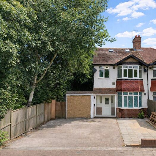 Studio To Rent In Colnbrook By Pass, Harmondsworth, West Drayton, UB7