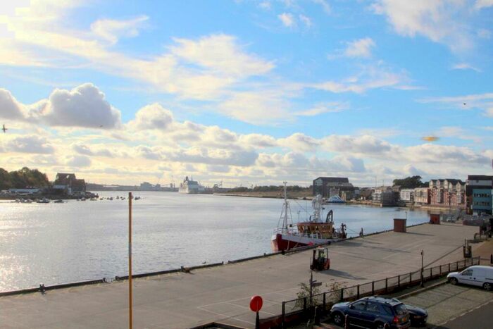 2 Bedroom Apartment To Rent In Waterfront Apartment, Bell Street, North Shields, NE30
