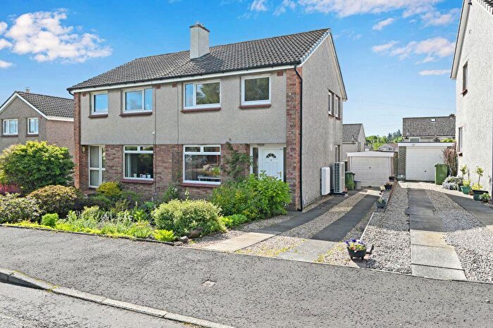 3 Bedroom Semi Detached House For Sale In Silverburn Drive, Penicuik, Midlothian, EH26